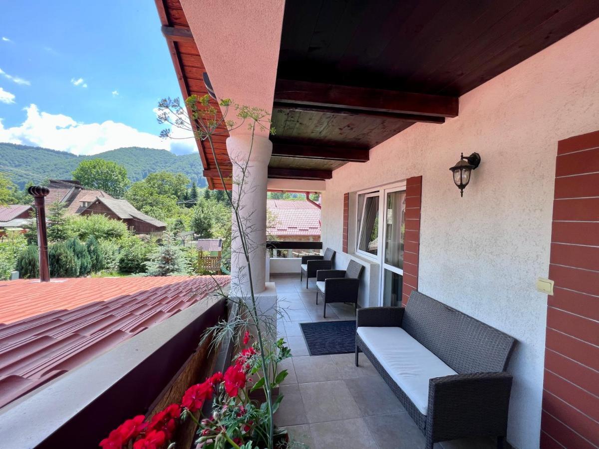 Casa Centiu Hotel Bran  Exterior foto